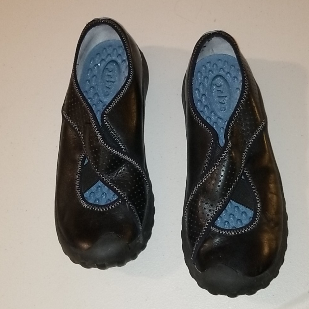 Women's Provo flats.